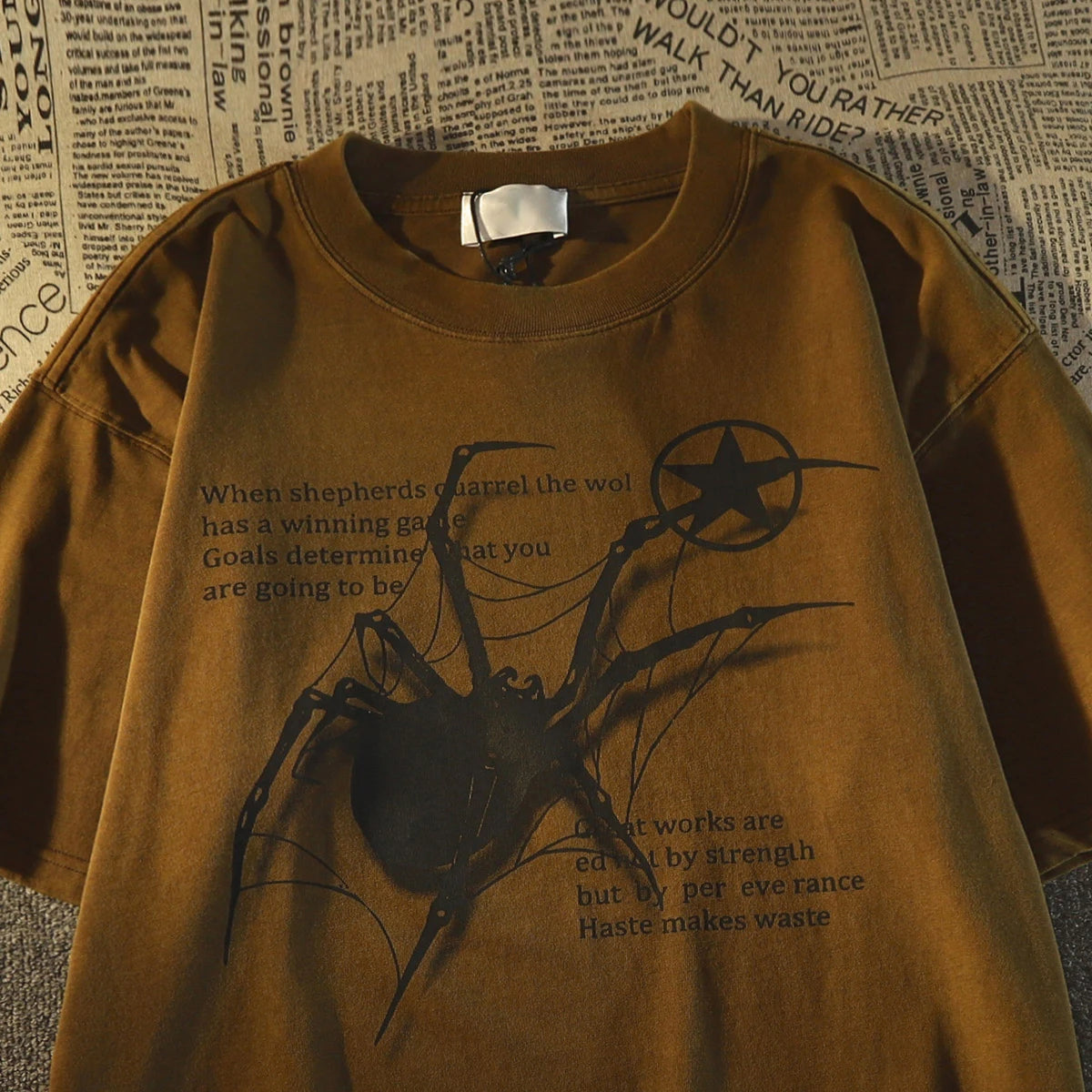 Y2K Korean Men Streetwear Spider Graphic Acubi Harajuku Egirl Short Sleeve T-Shirts Grunge Aesthetic Oversized Tops Alt Clothing