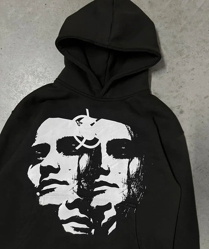 Trendy retro street style portrait print long sleeved loose hoodie for men and women, millennium gothic Harajuku style pullover
